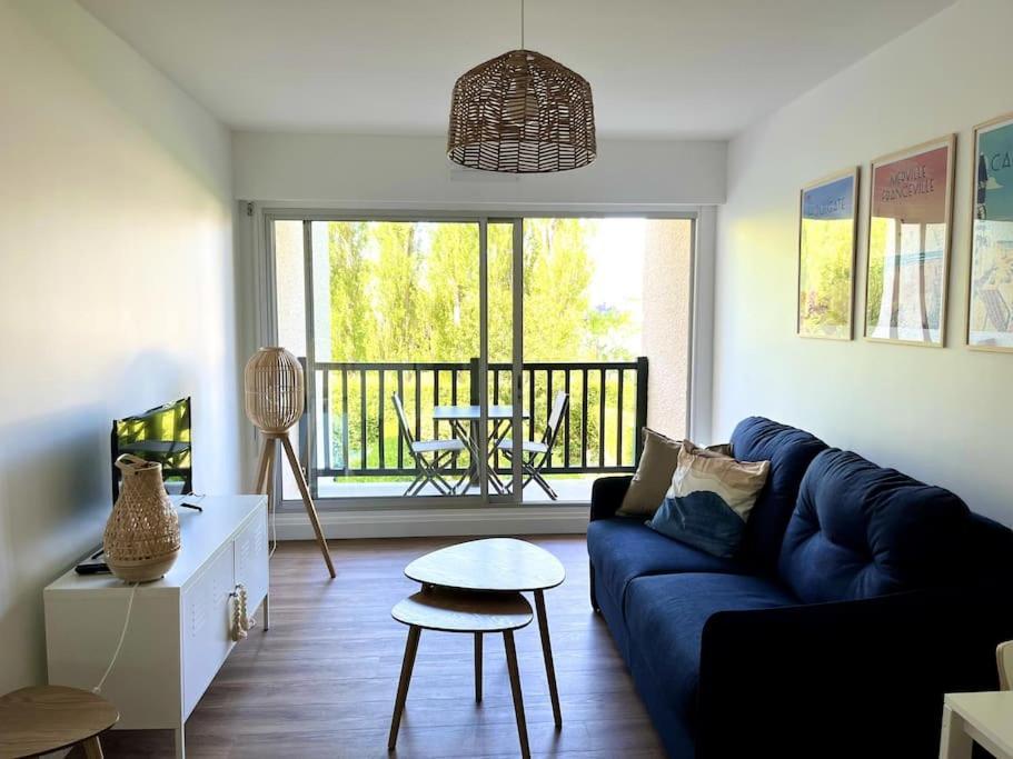 Ferienwohnung Le Garden - Studio Refait A Neuf Proche Mer Et Commerces Cabourg Exterior foto